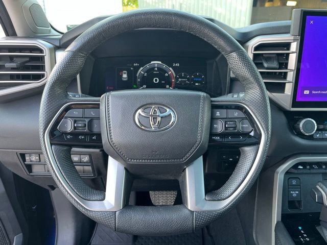 Used 2024 Toyota Sequoia Limited w/ Tow Technology Package AWD/4WD image 19