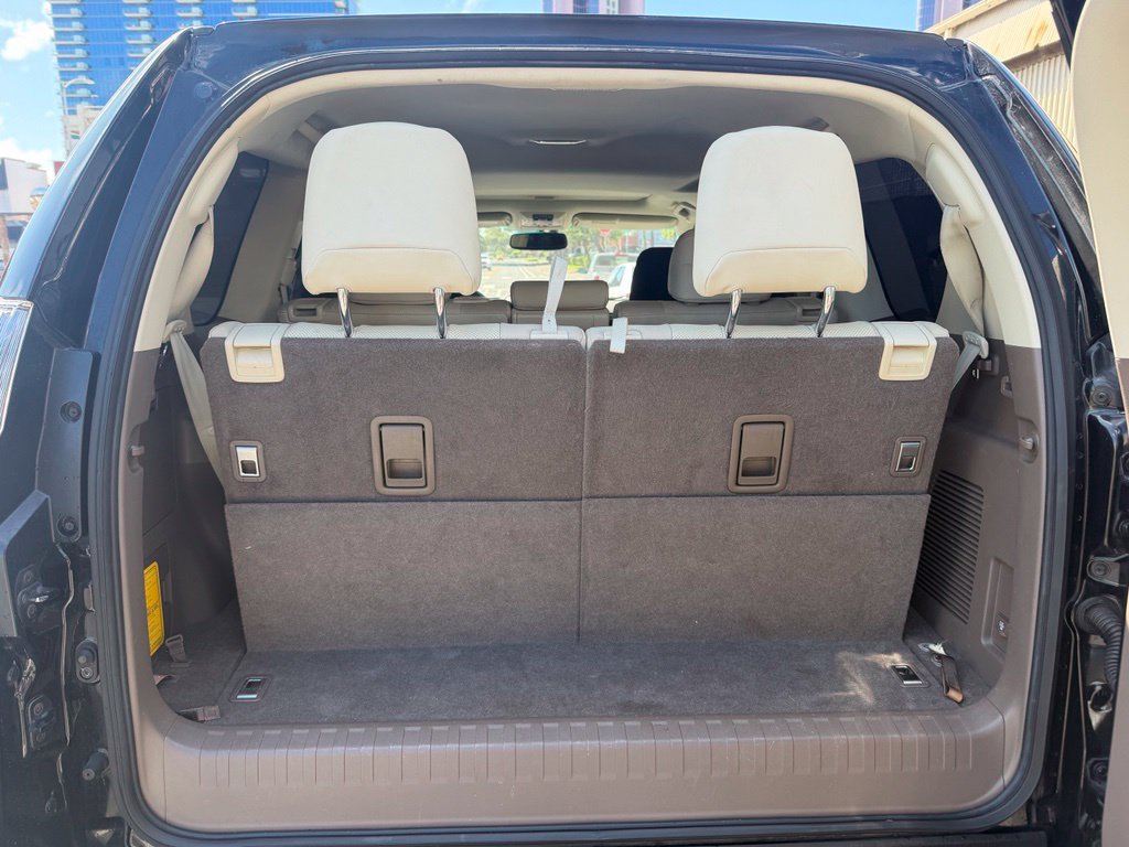 Used 2019 Lexus GX 460 AWD/4WD image 9