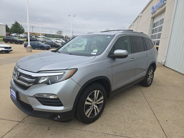 Used 2017 Honda Pilot EX-L image 4
