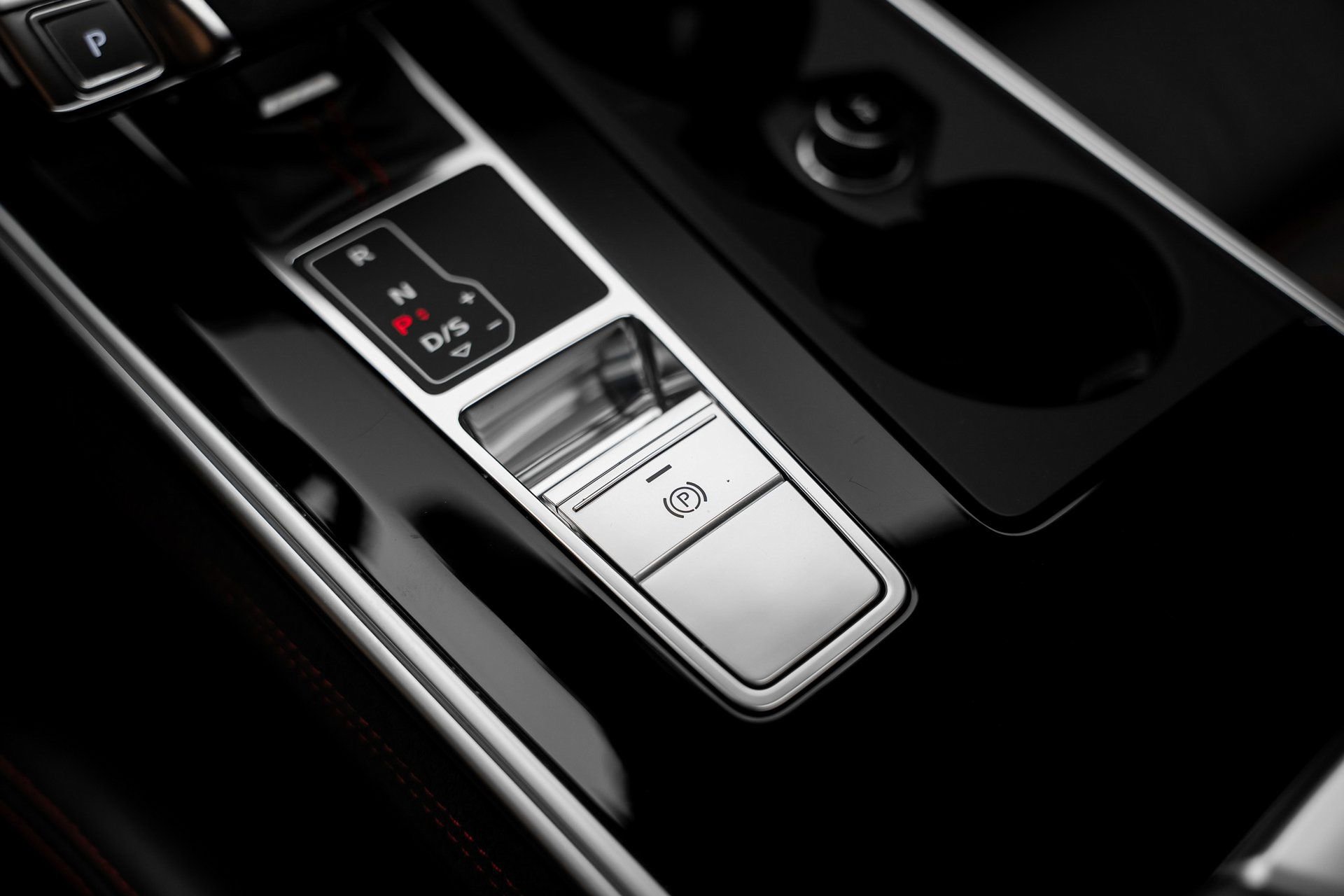 Used 2022 Audi RS 6 AWD/4WD image 50