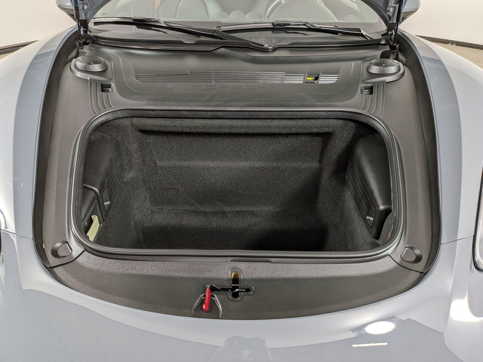 Certified 2024 Porsche 718 Cayman S RWD image 24