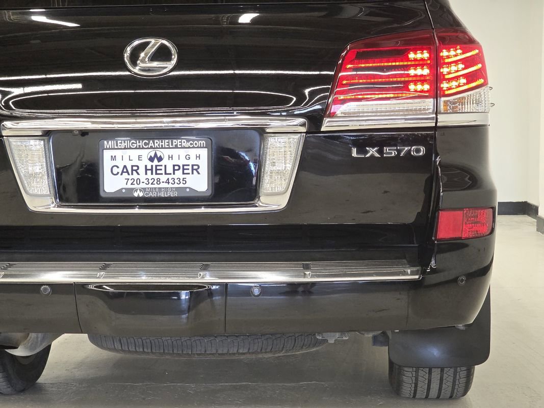 Used 2015 Lexus LX 570 4WD image 56