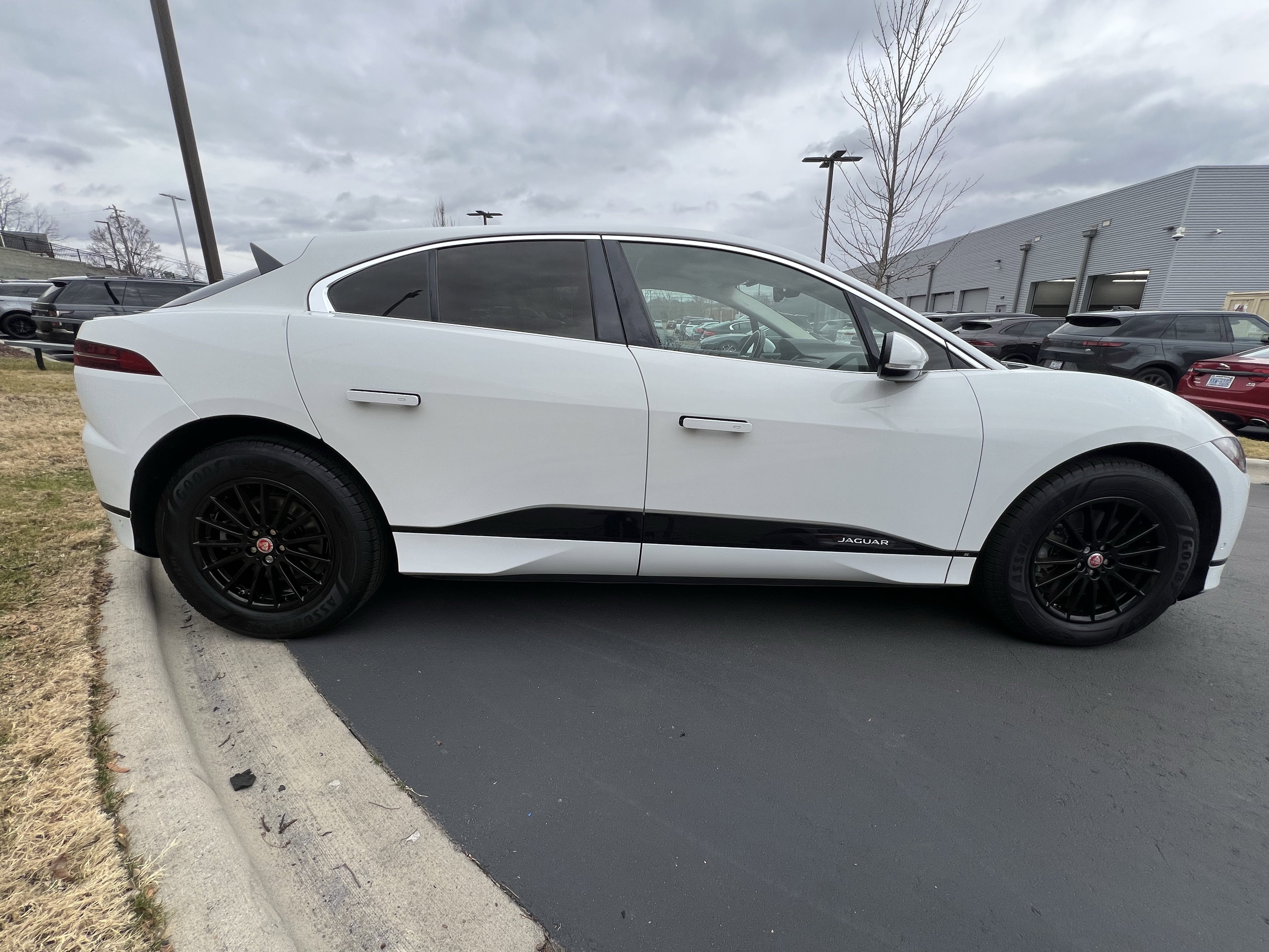 Certified 2020 Jaguar I-PACE S image 8