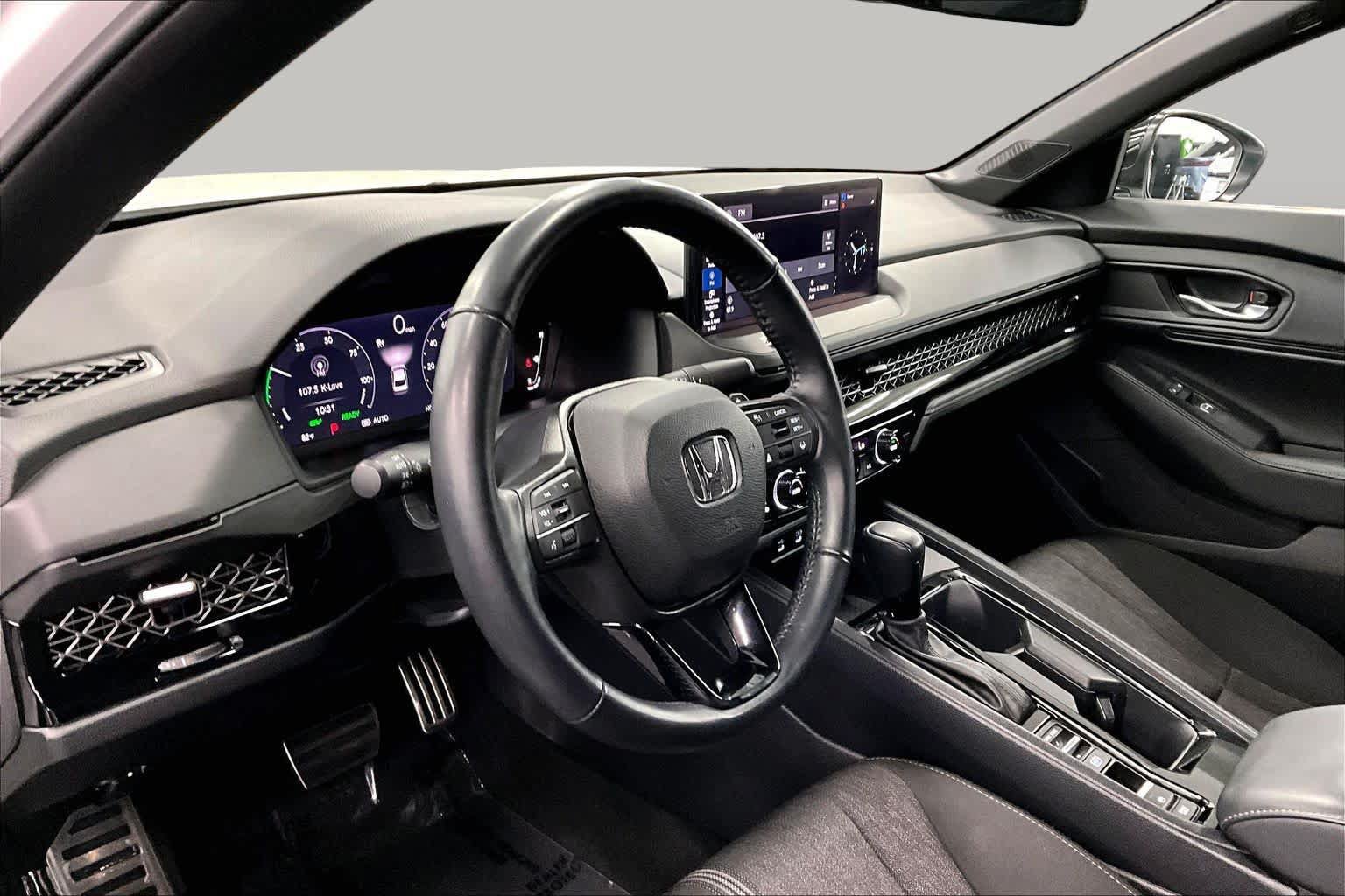 Used 2023 Honda Accord Sport image 17