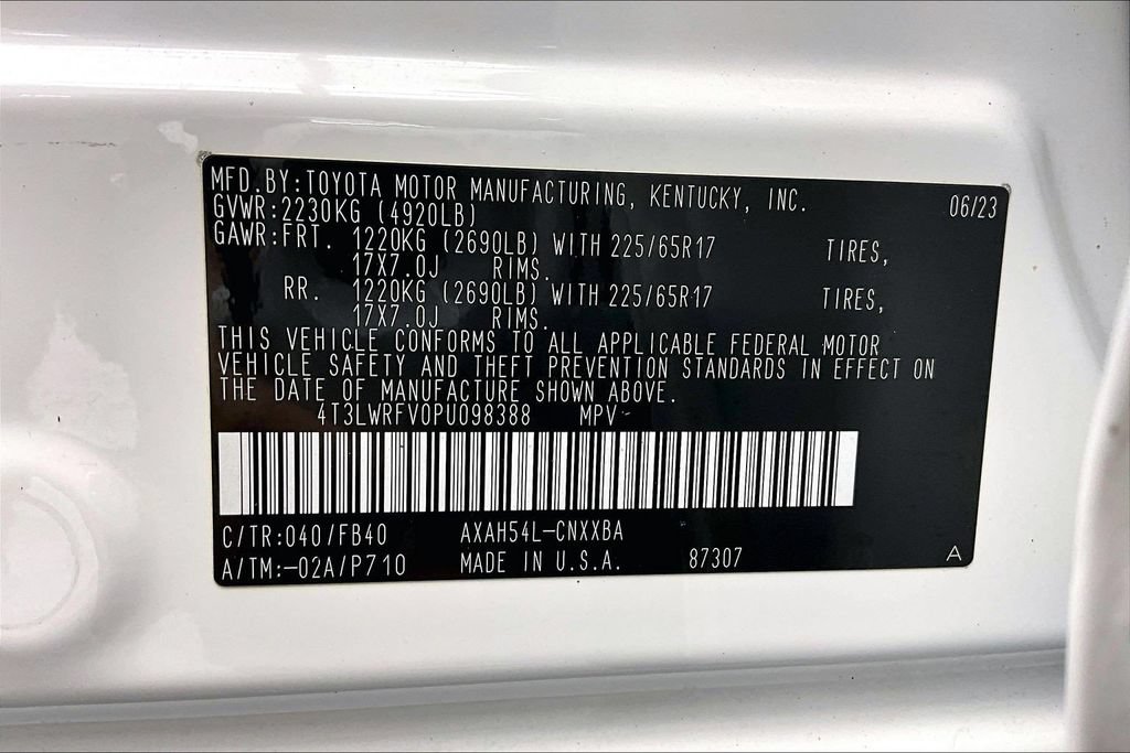 Used 2023 Toyota RAV4 LE AWD/4WD image 34