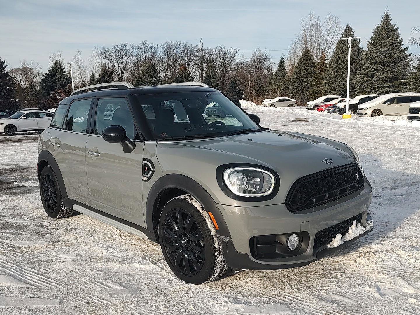 Used 2019 MINI Cooper Countryman S w/ Storage Package image 4