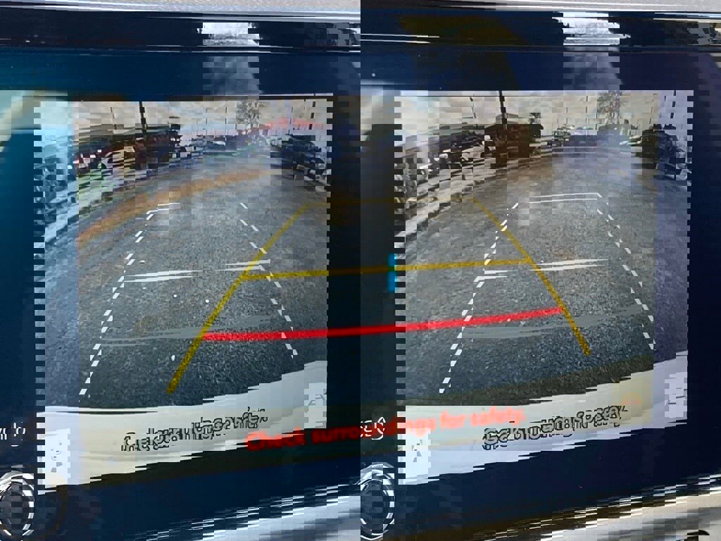 Certified 2025 Toyota Camry SE image 23