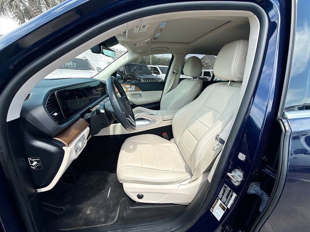 Used 2021 Mercedes-Benz GLE 350 w/ 3rd Row Seat Package image 23