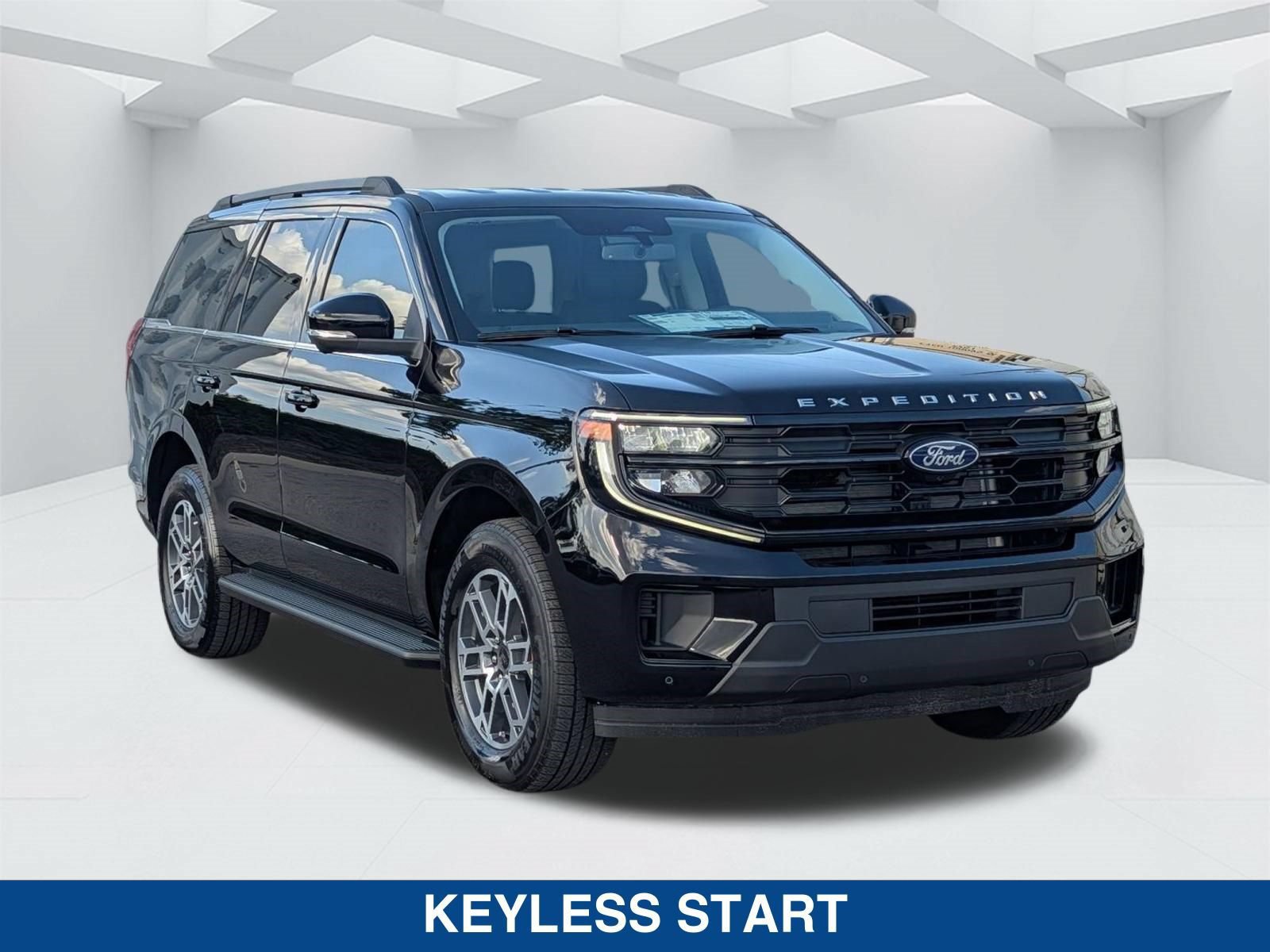 New 2026 Ford Expedition Active RWD video 3