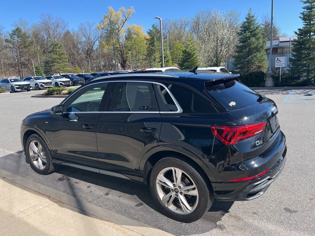 Used 2023 Audi Q3 2.0T Premium w/ Convenience Package image 37