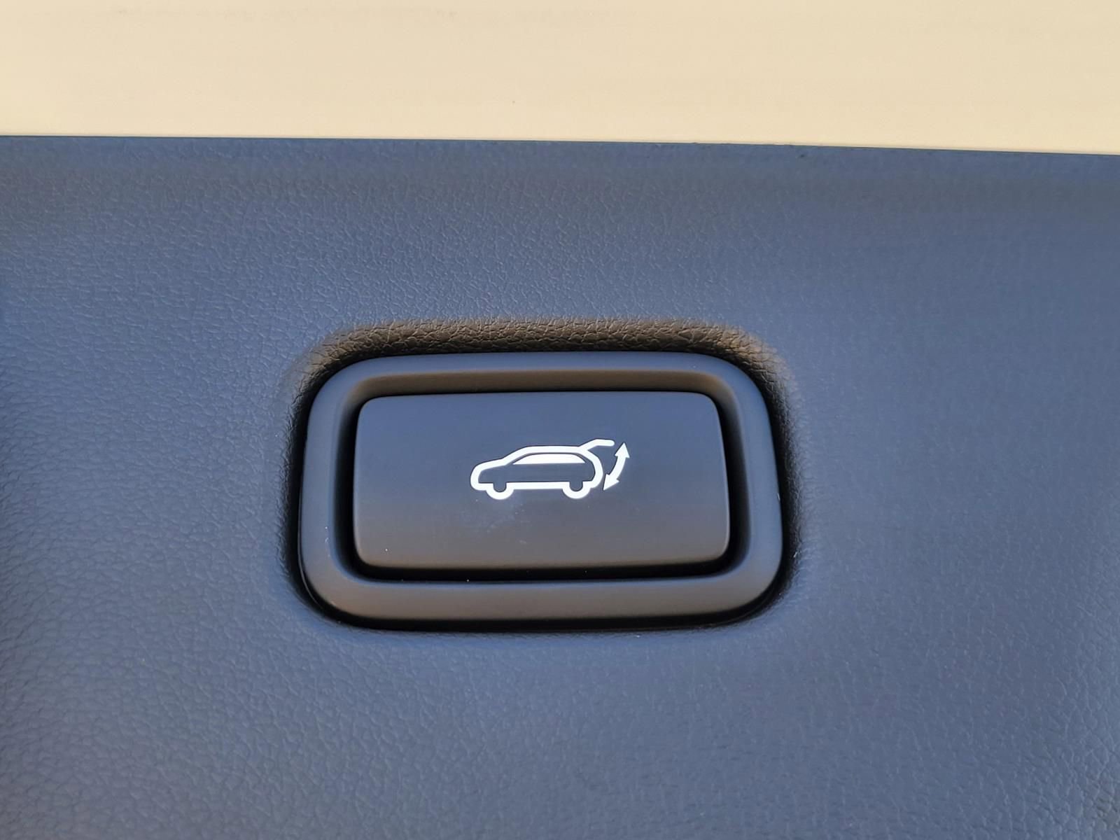 New 2026 Hyundai Tucson Limited image 10