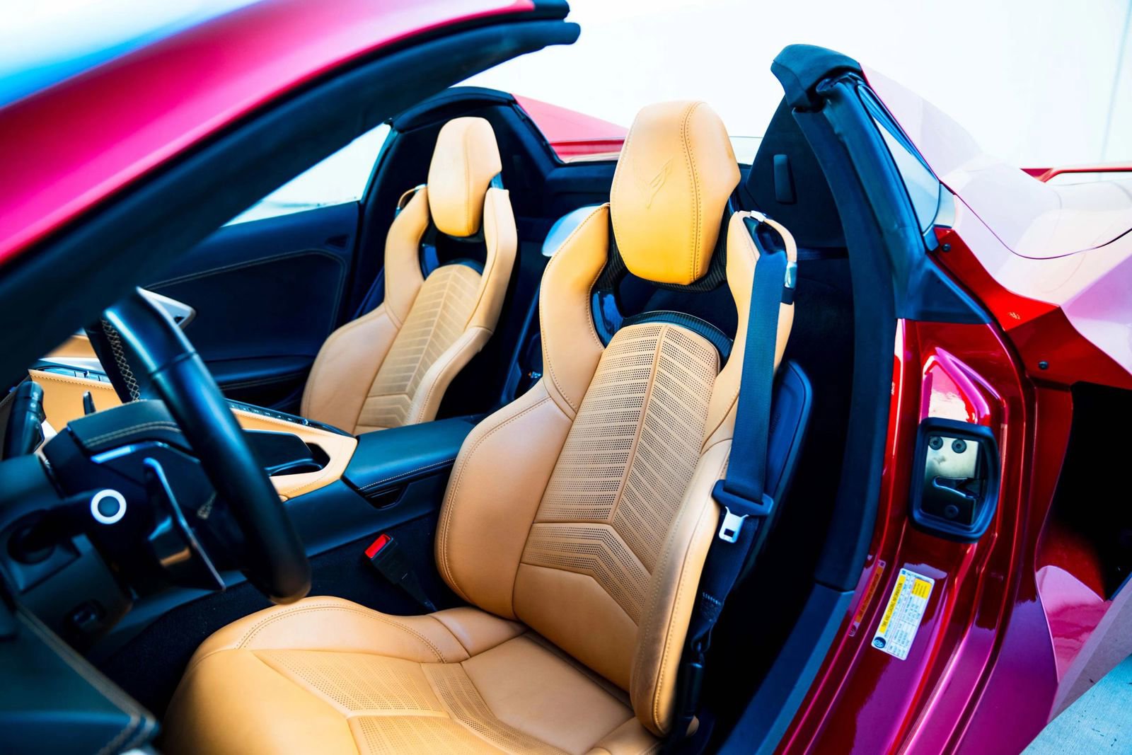 Used 2021 Chevrolet Corvette Stingray Premium Conv w/ Z51 Performance Package RWD image 32