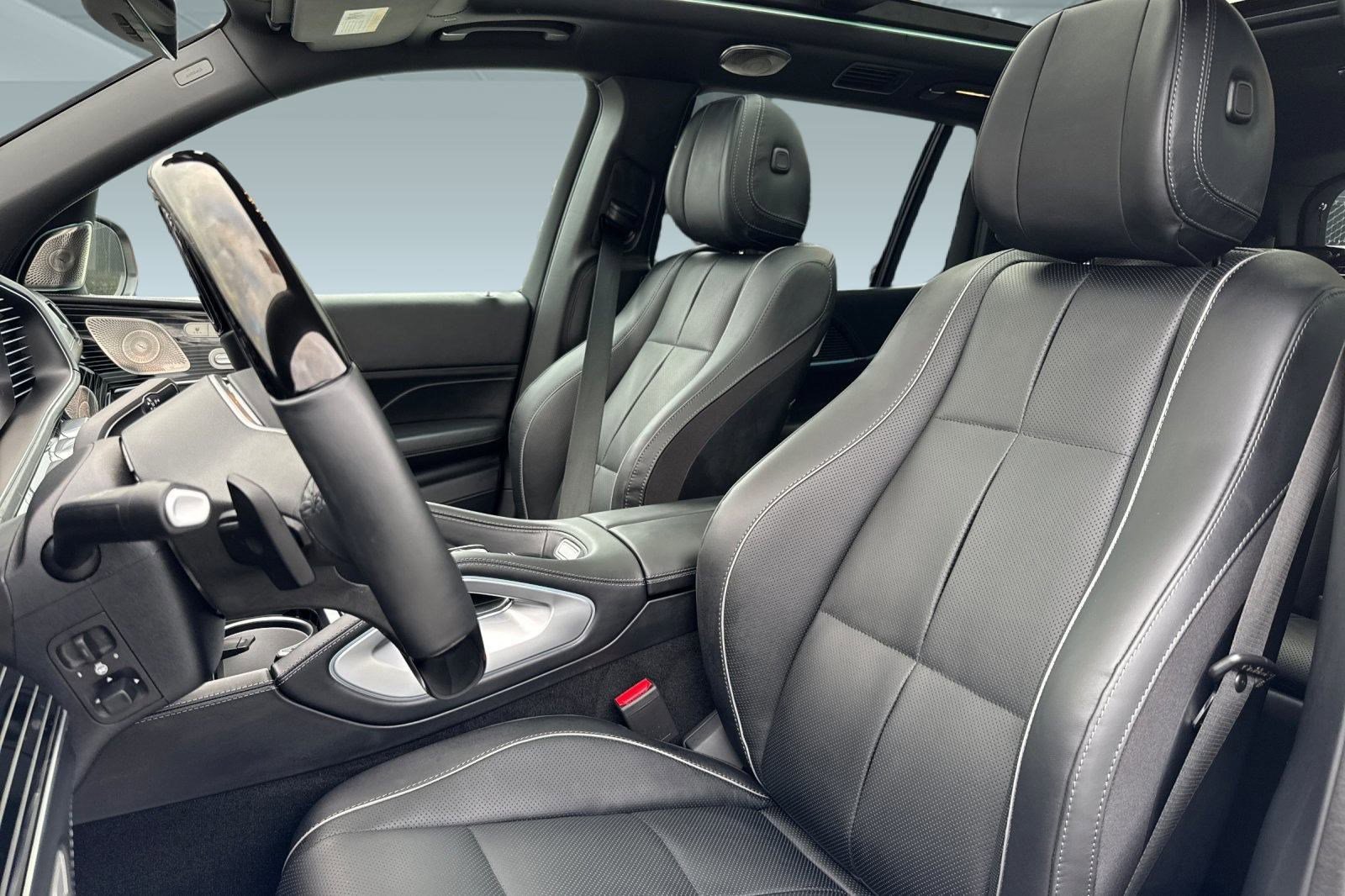 Certified 2023 Mercedes-Benz Maybach GLS 600 4MATIC image 5