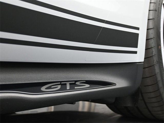 Used 2025 Porsche Taycan GTS image 29