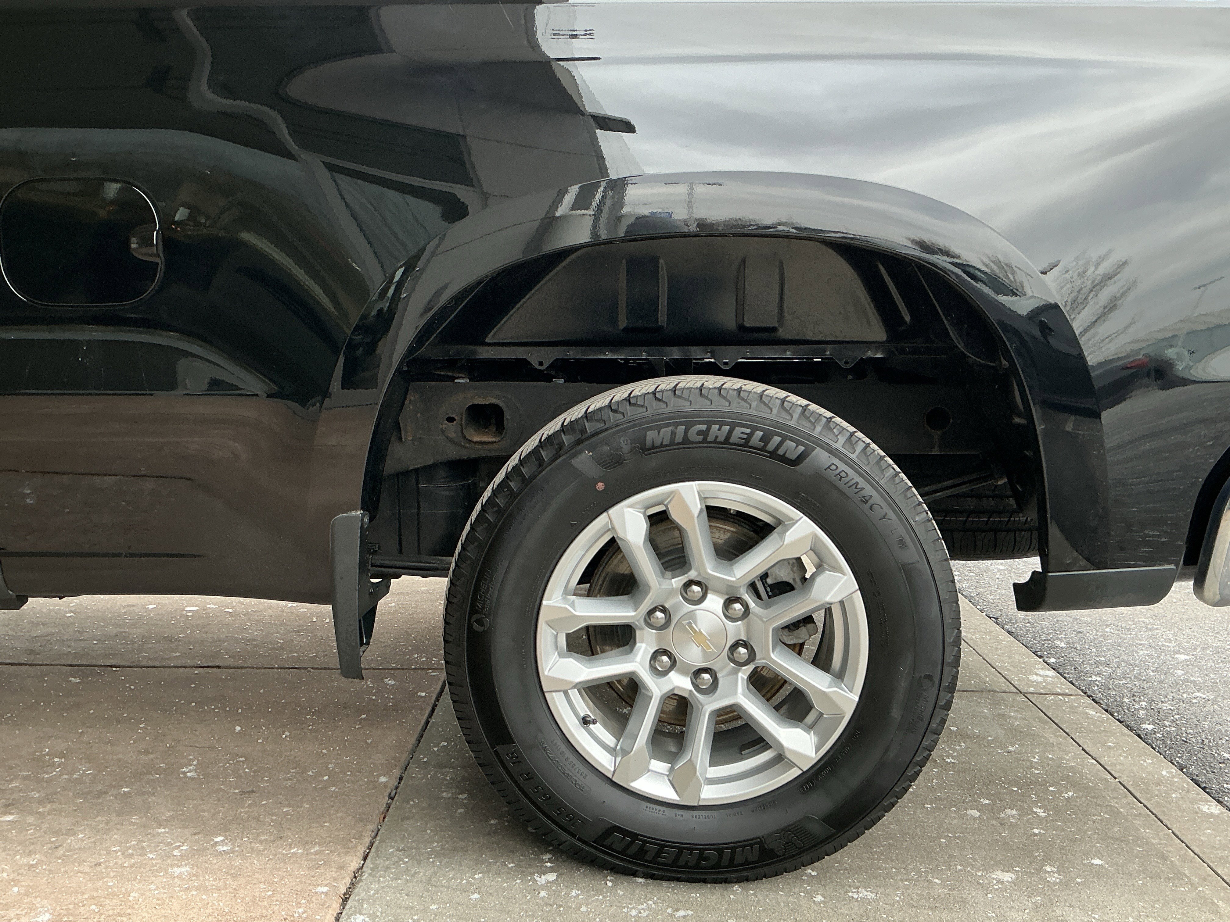 Used 2023 Chevrolet Silverado 1500 LT image 23