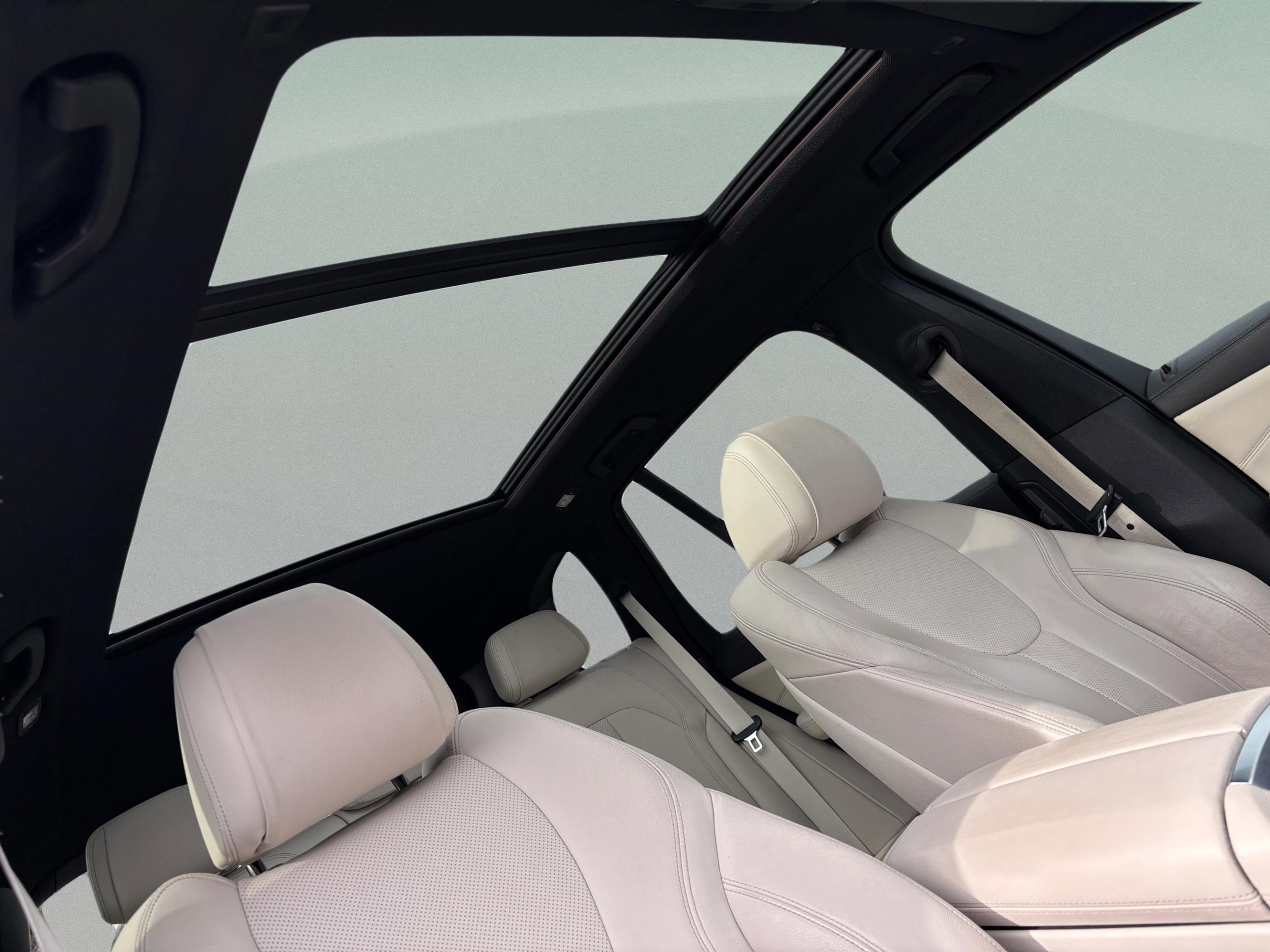 Used 2021 BMW X5 xDrive40i w/ Convenience Package image 28