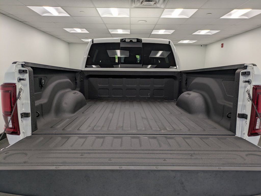 Used 2025 RAM 2500 Laramie w/ Night Edition image 24