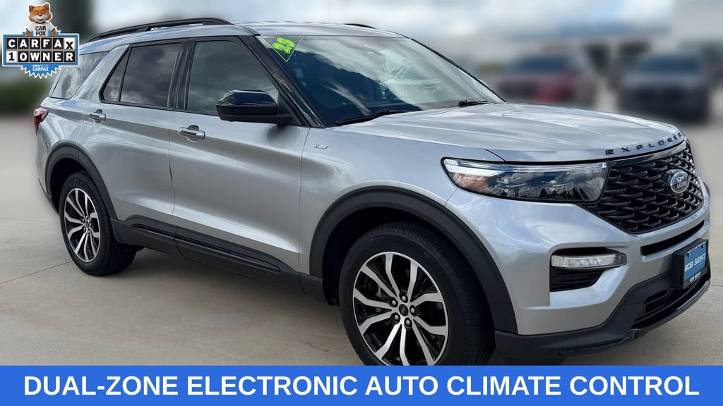 Used 2023 Ford Explorer ST-Line AWD/4WD image 7