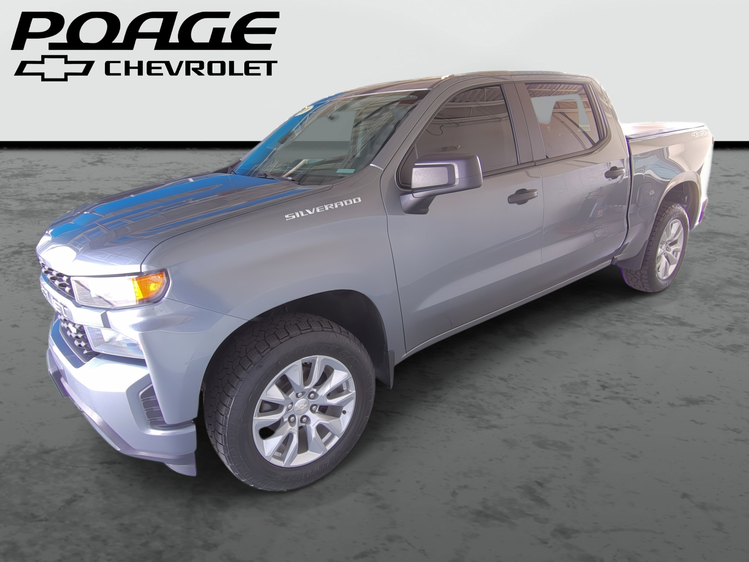 Used 2020 Chevrolet Silverado 1500 Custom w/ Custom Convenience Package AWD/4WD image 1