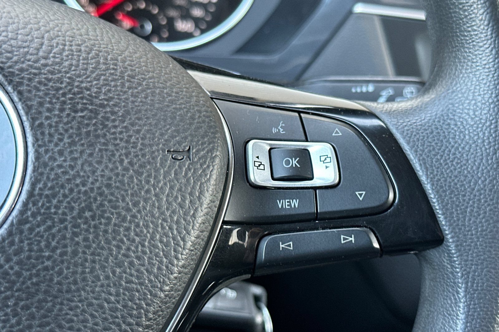 Used 2020 Volkswagen Tiguan S AWD/4WD image 26