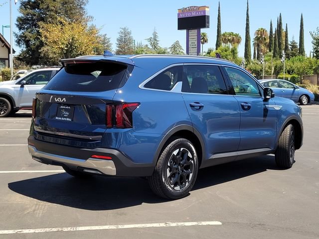 New 2026 Kia Sorento S FWD image 4