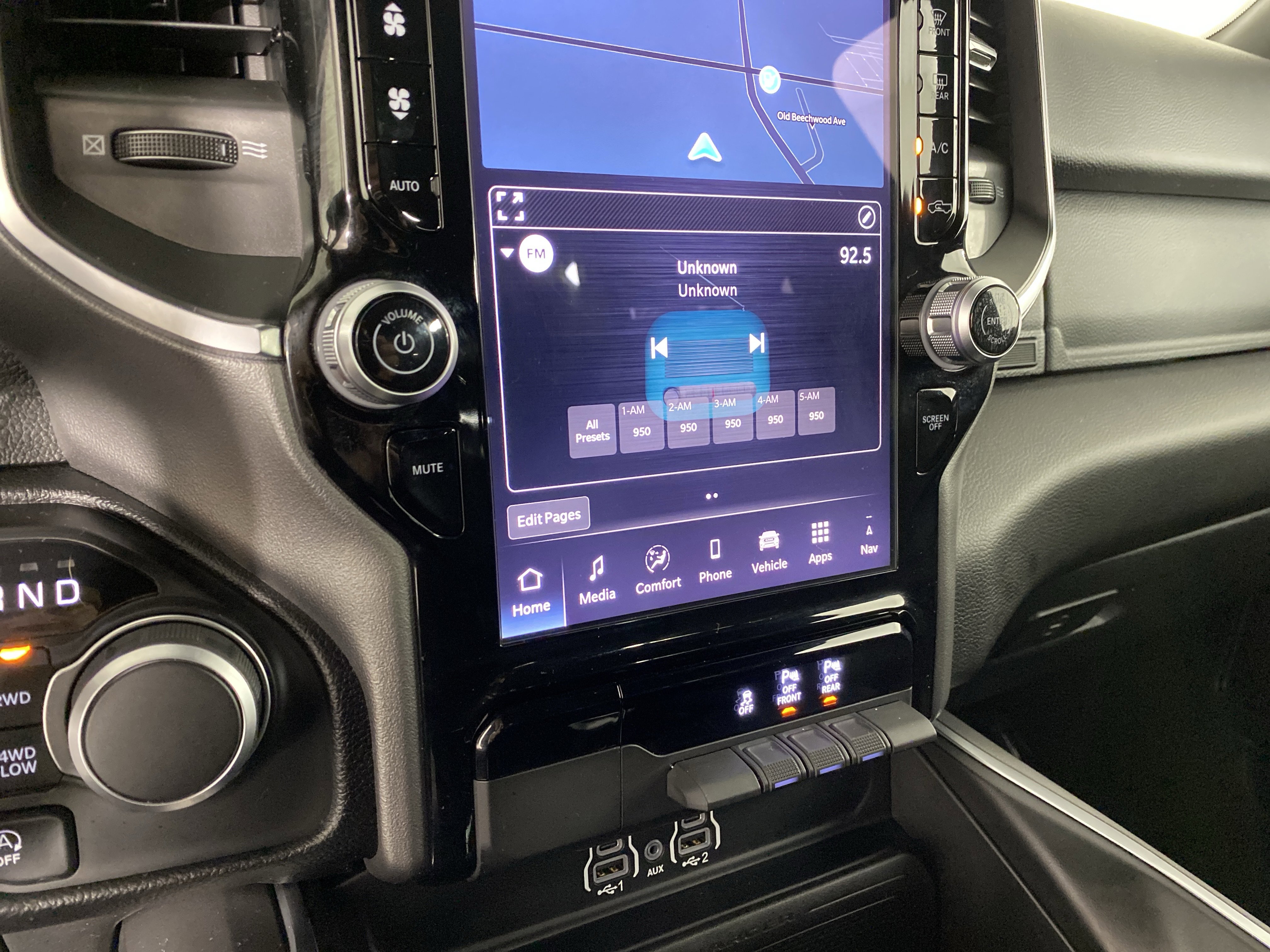 Used 2025 RAM 1500 Big Horn image 31