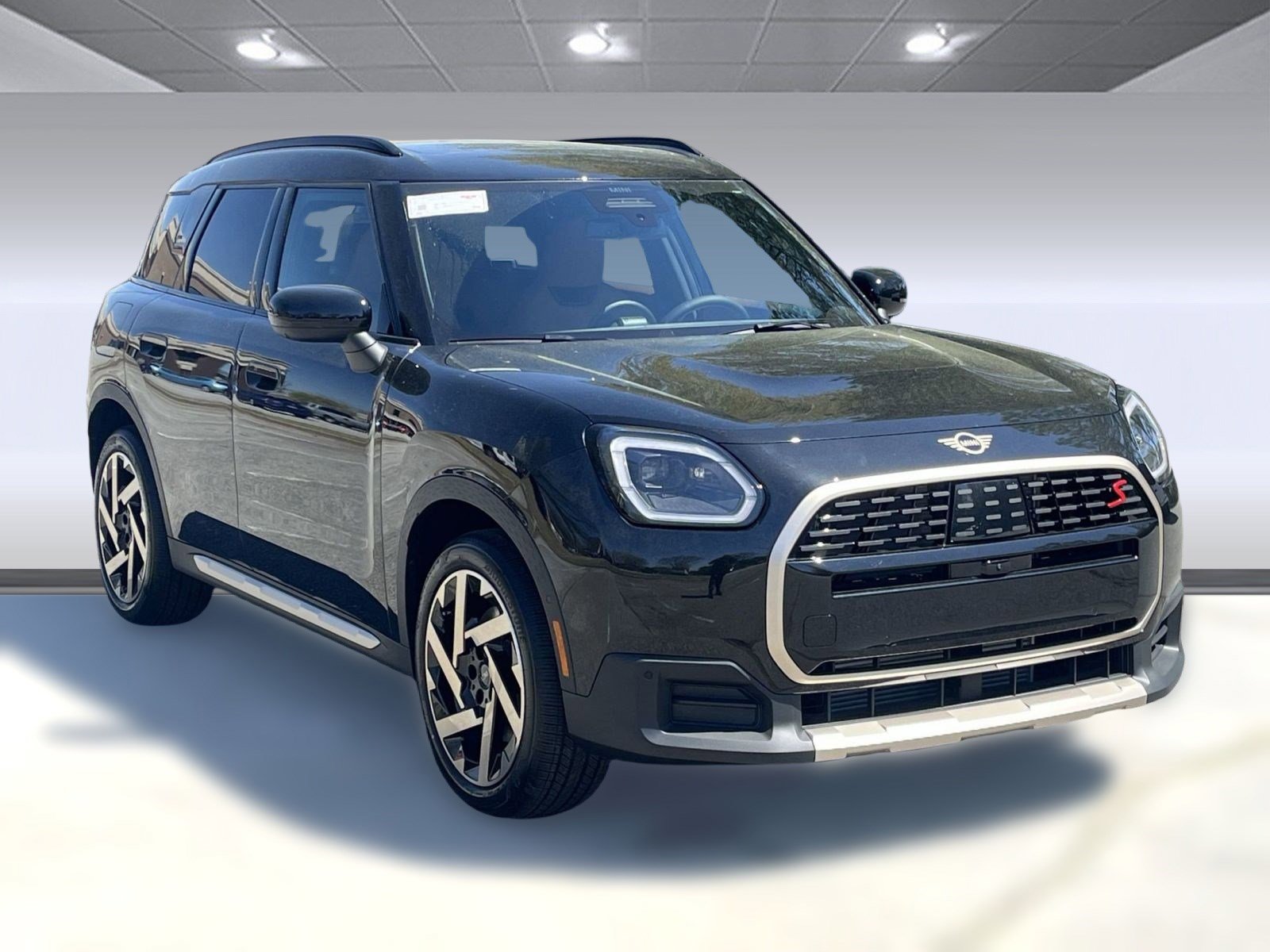 Used 2025 MINI Cooper Countryman S w/ Comfort Package Max image 7