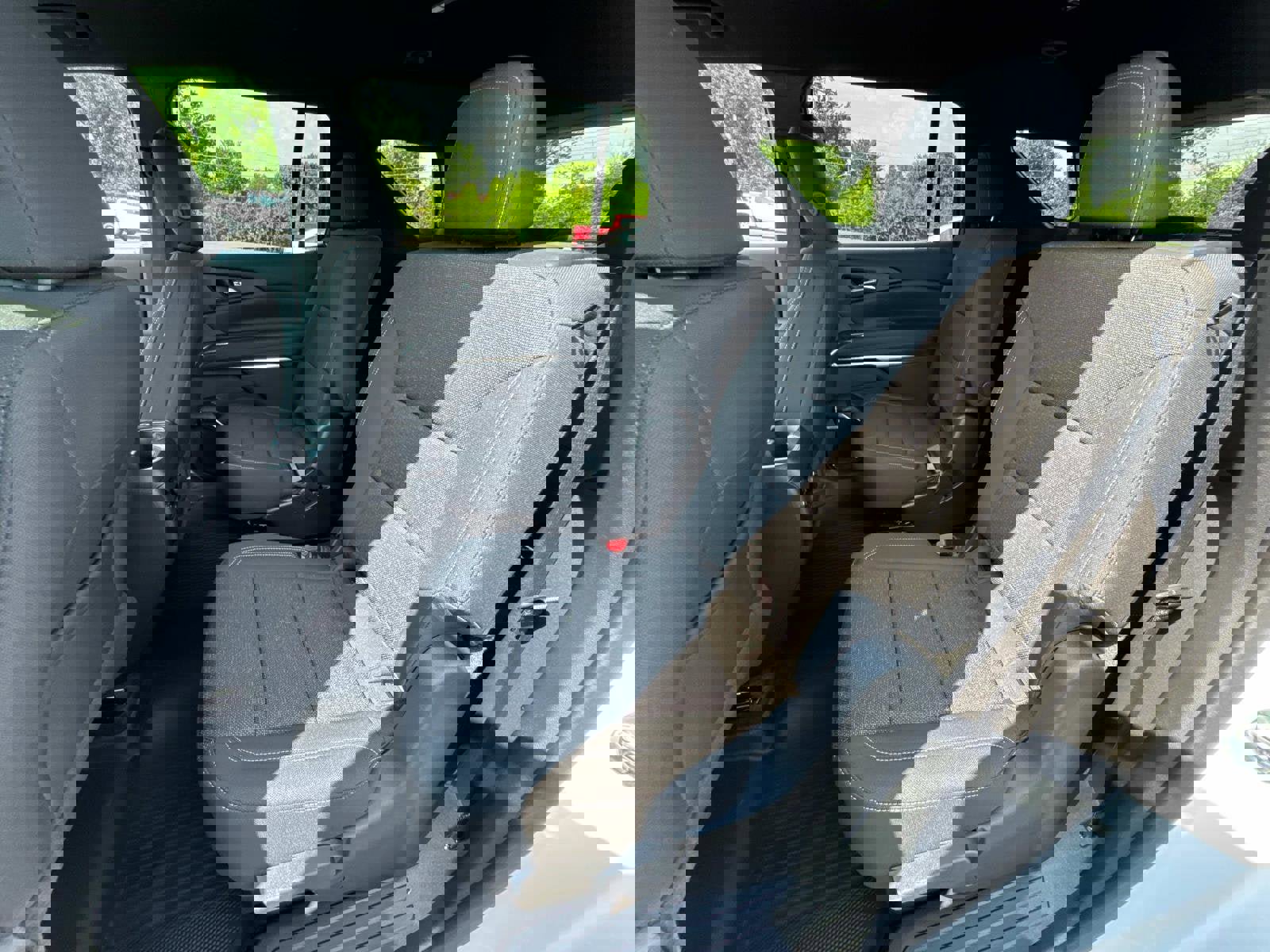 New 2025 Chevrolet Traverse LT w/ Enhanced Driving Package image 7