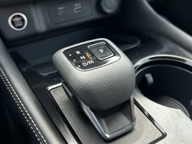 Used 2023 Nissan Rogue SL AWD/4WD image 43