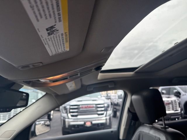 Used 2017 GMC Terrain Denali image 11