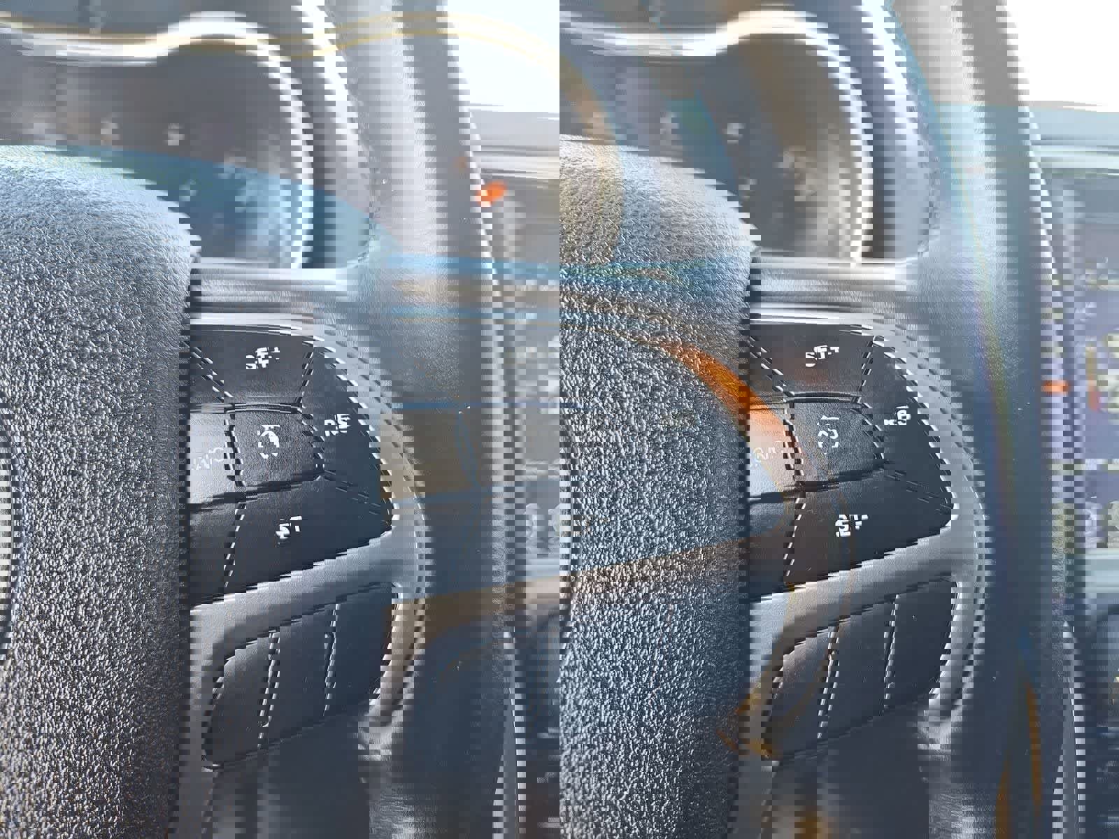 Used 2018 Jeep Grand Cherokee Limited image 23