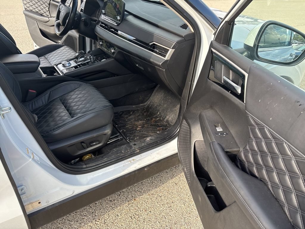 Used 2022 Mitsubishi Outlander SEL AWD/4WD image 31