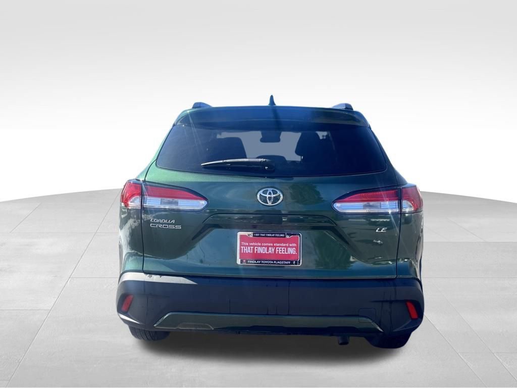 Used 2023 Toyota Corolla Cross LE image 4