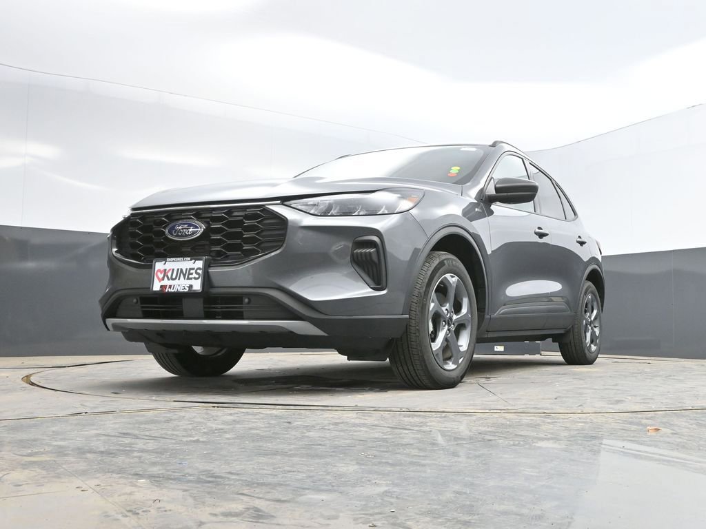 Used 2025 Ford Escape ST-Line AWD/4WD image 31