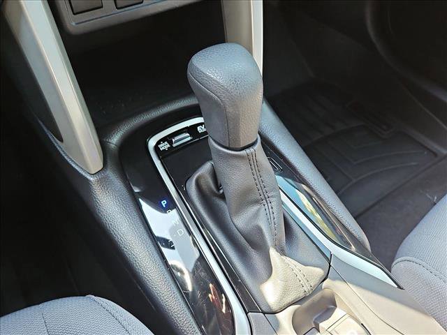 Used 2025 Toyota Corolla Cross AWD Hybrid image 15