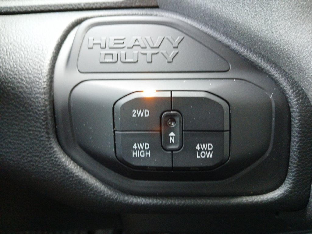 Used 2026 RAM 2500 Tradesman AWD/4WD image 5