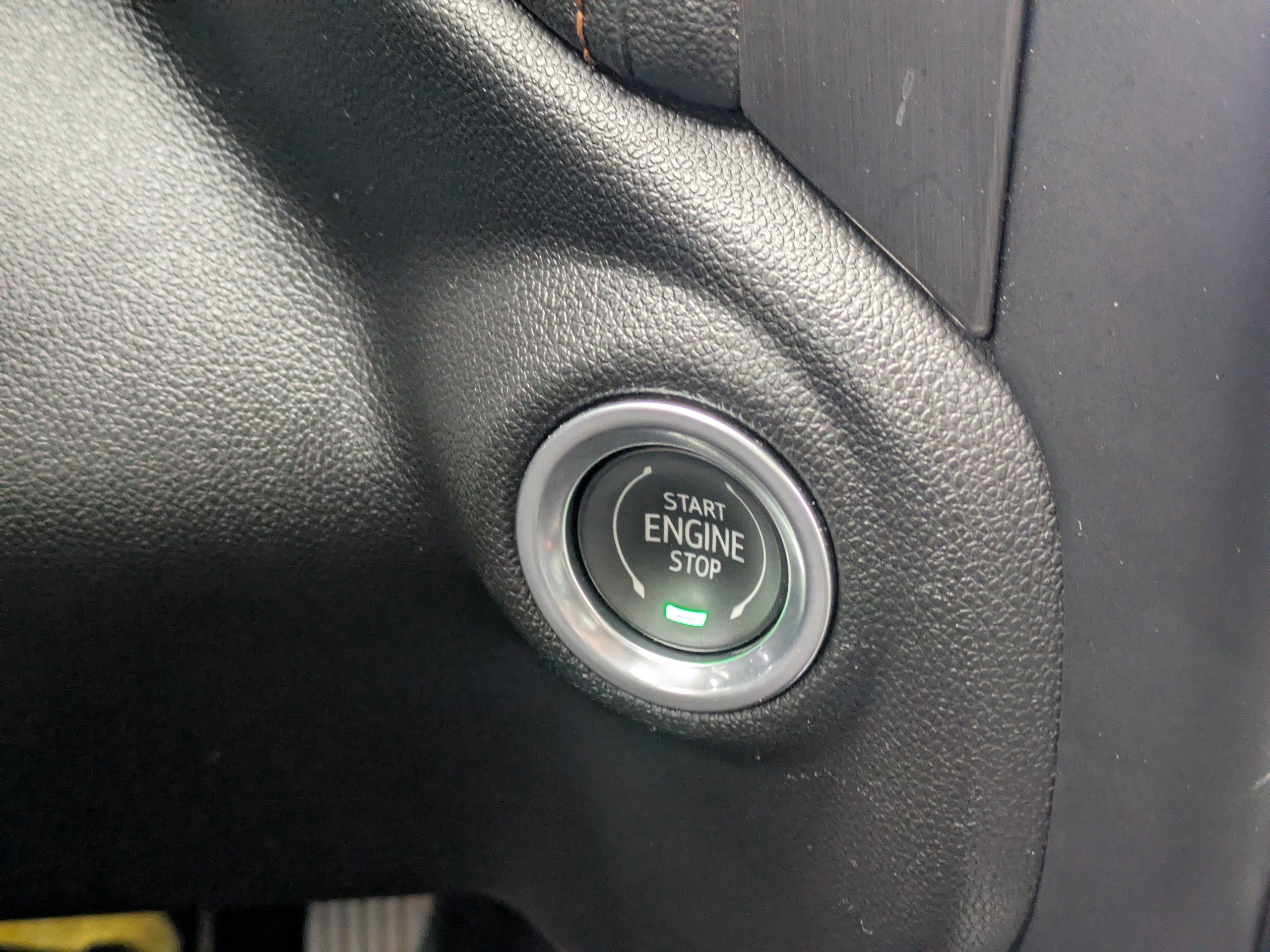 Used 2021 GMC Sierra 1500 AT4 image 25