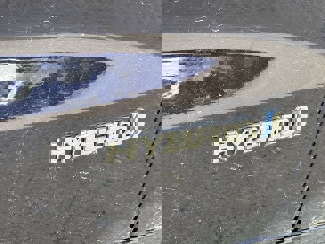 Used 2021 Toyota Sienna LE FWD image 9