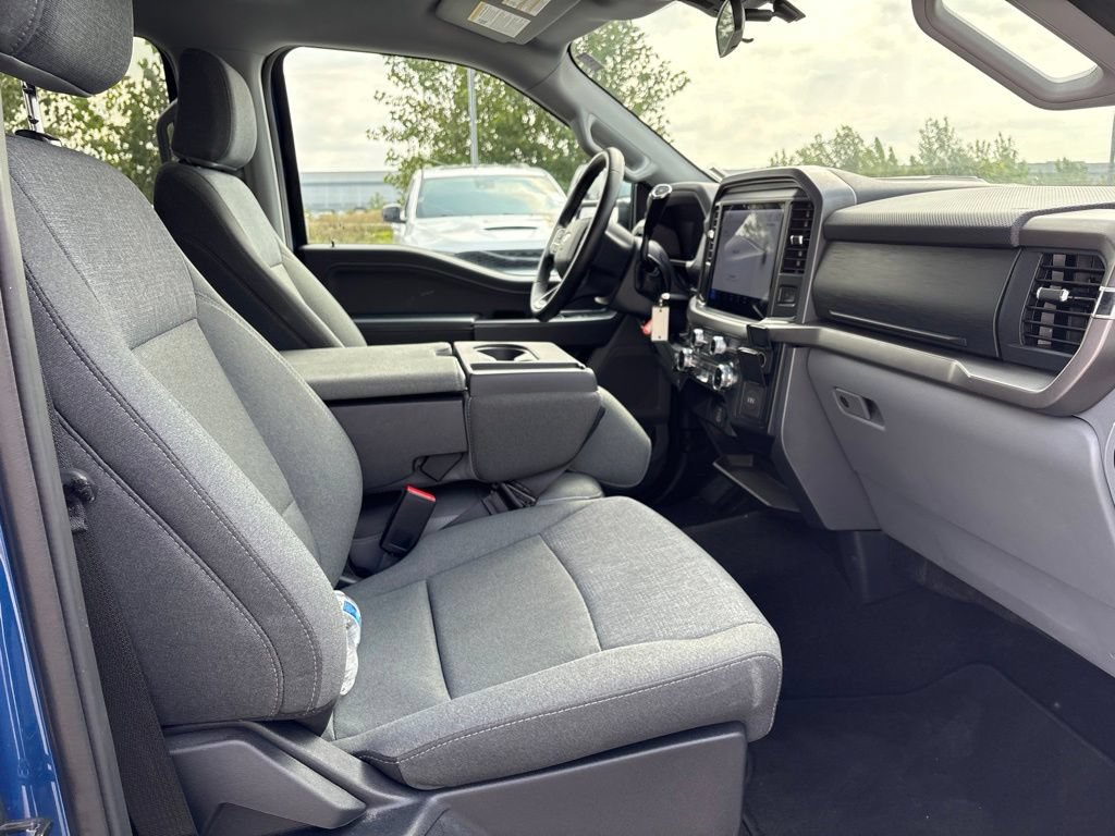 Used 2025 Ford F150 XLT w/ Equipment Group 301A Standard AWD/4WD image 23
