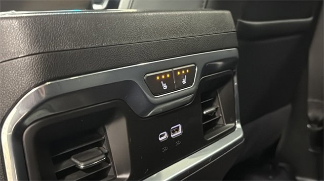 Used 2022 Chevrolet Silverado 1500 High Country image 25