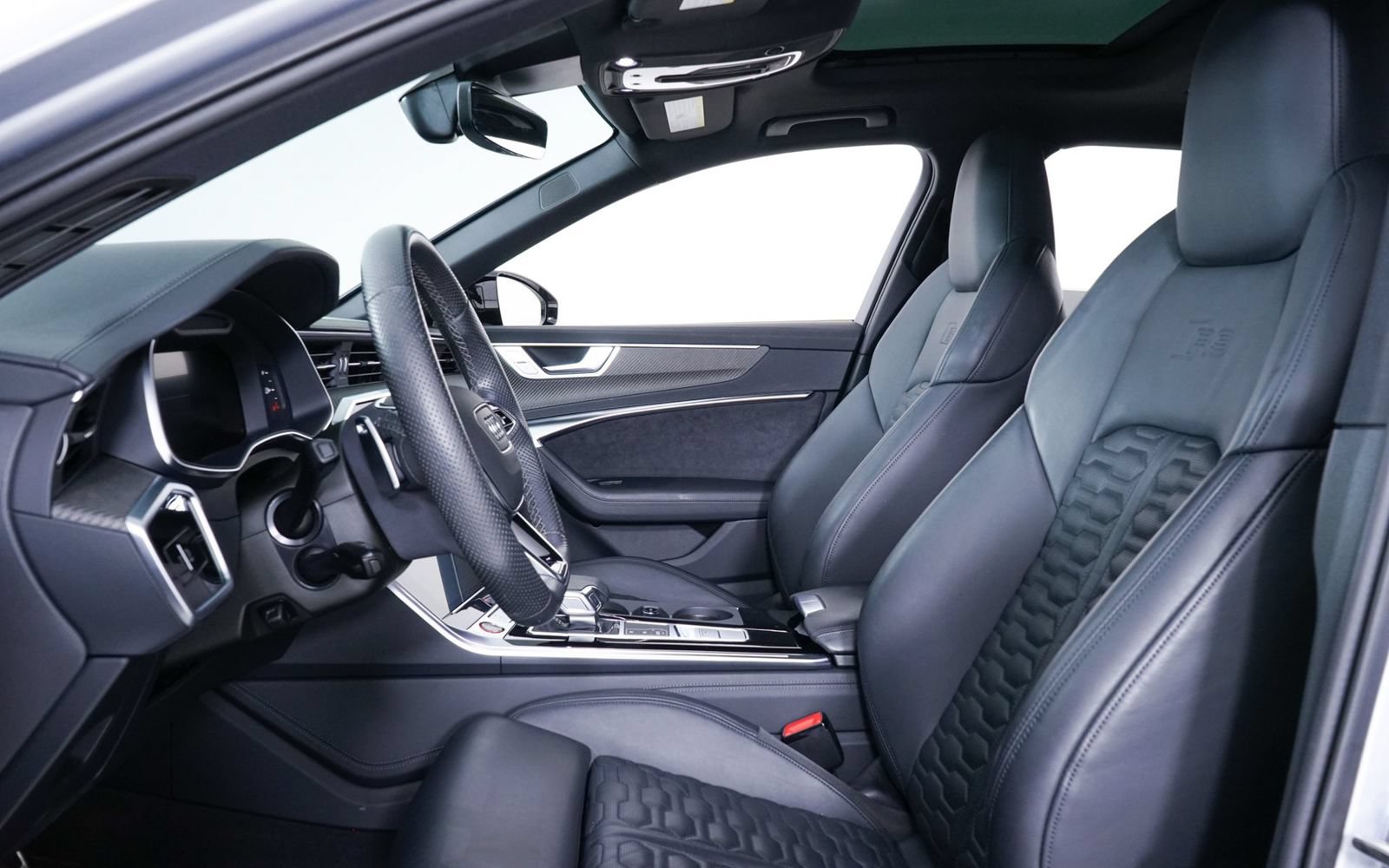 Used 2024 Audi RS 6 performance AWD/4WD image 5