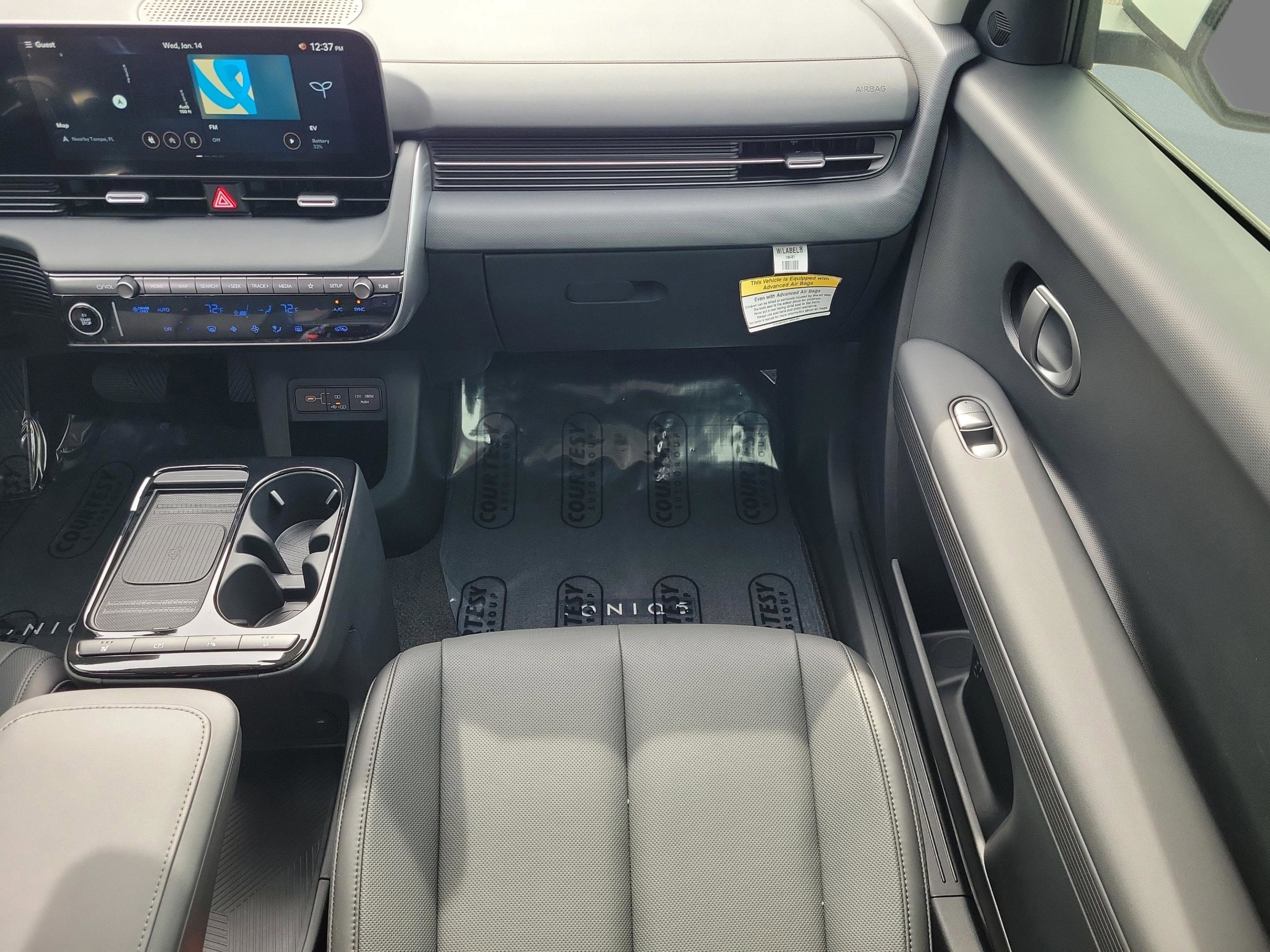 New 2026 Hyundai Ioniq 5 SEL image 17