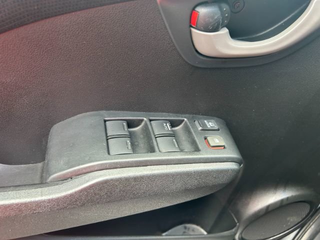 Used 2011 Honda Fit Sport image 14