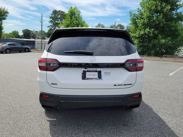 New 2026 Honda Pilot Black Edition image 5