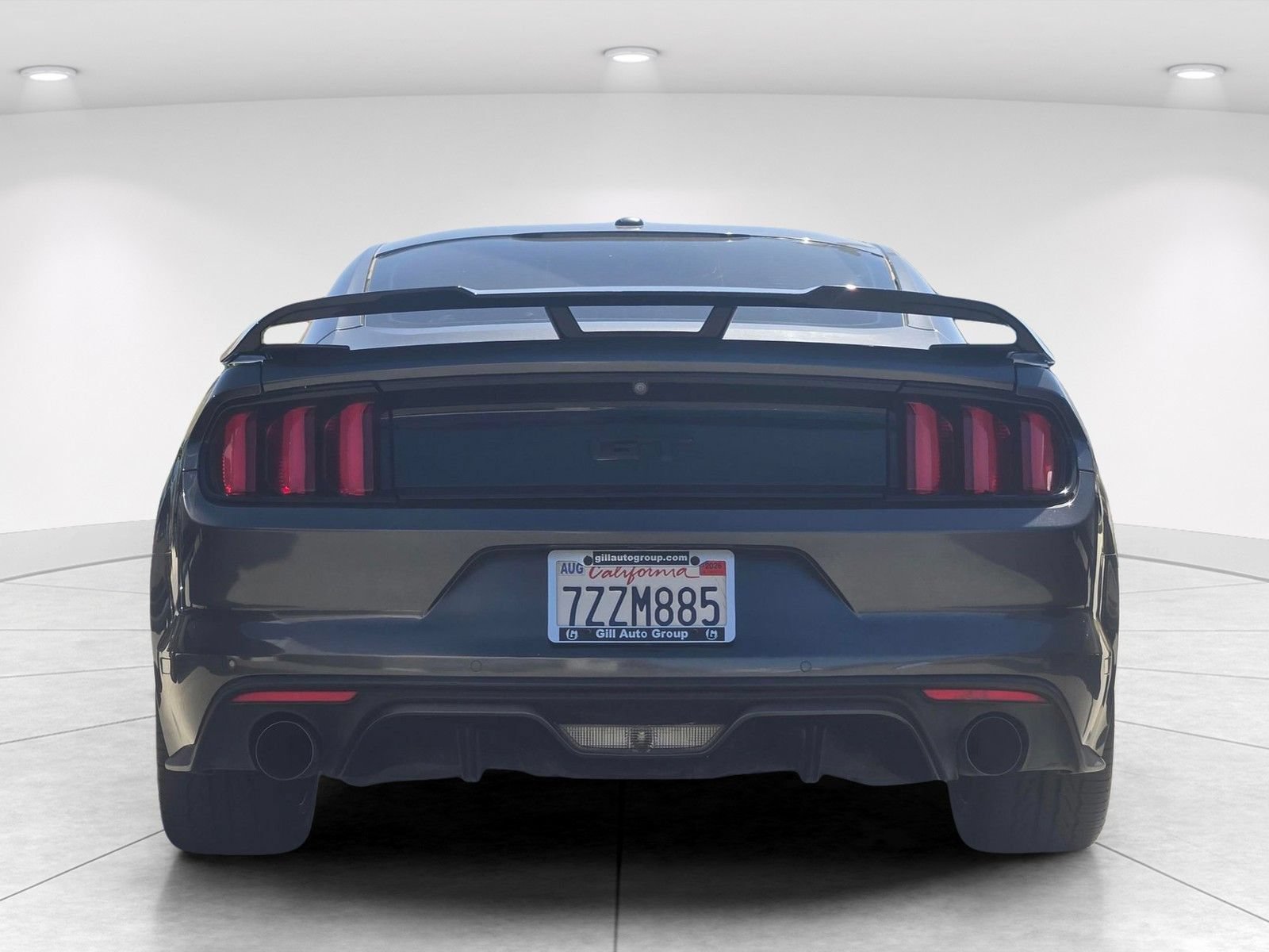 Used 2017 Ford Mustang GT Premium w/ GT Performance Package RWD image 4