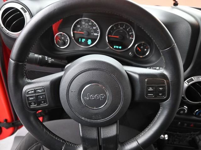 Used 2013 Jeep Wrangler Sahara w/ Connectivity Group AWD/4WD image 21