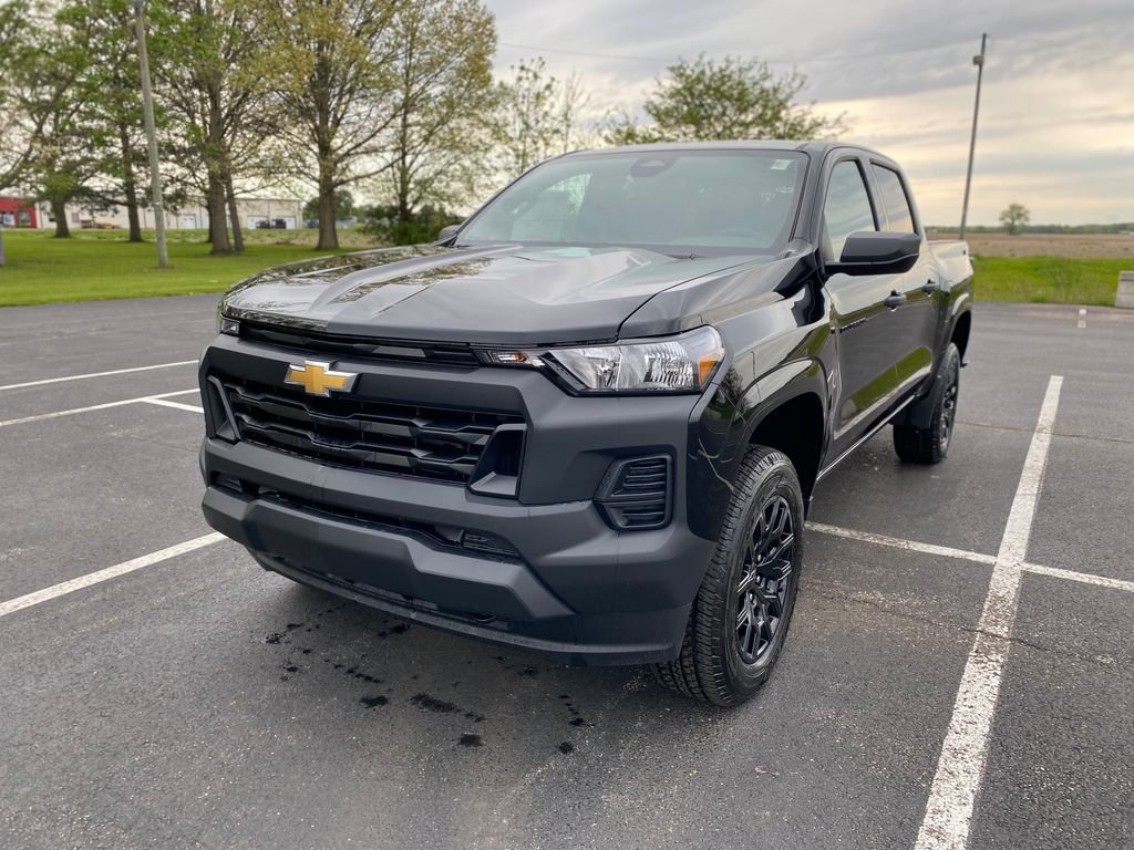 New 2026 Chevrolet Colorado W/T w/ WT Custom Package AWD/4WD image 3