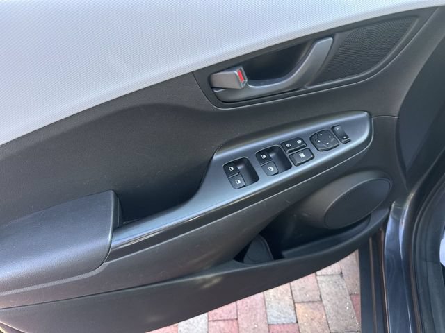 Used 2018 Hyundai Kona SEL AWD/4WD image 13