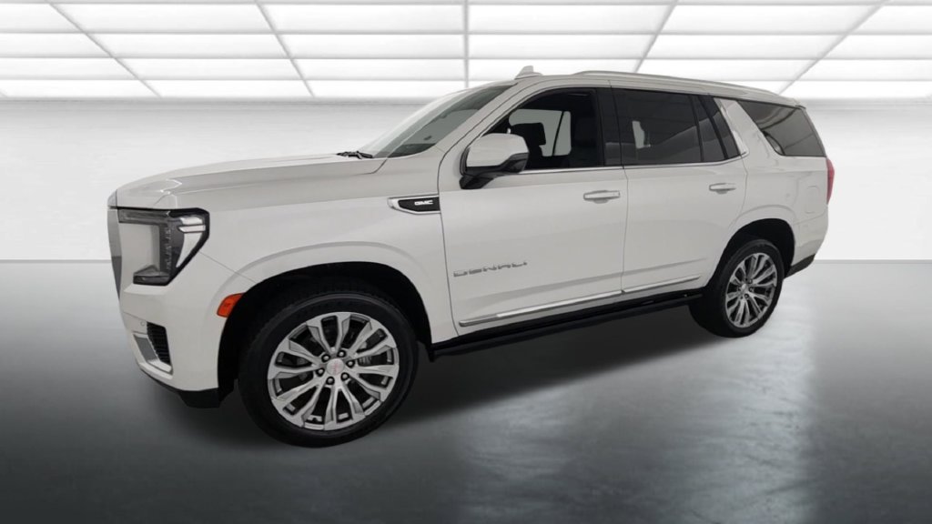 Used 2021 GMC Yukon Denali AWD/4WD image 3