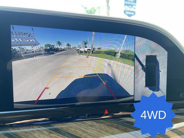 Used 2021 Cadillac Escalade ESV Sport Platinum image 15